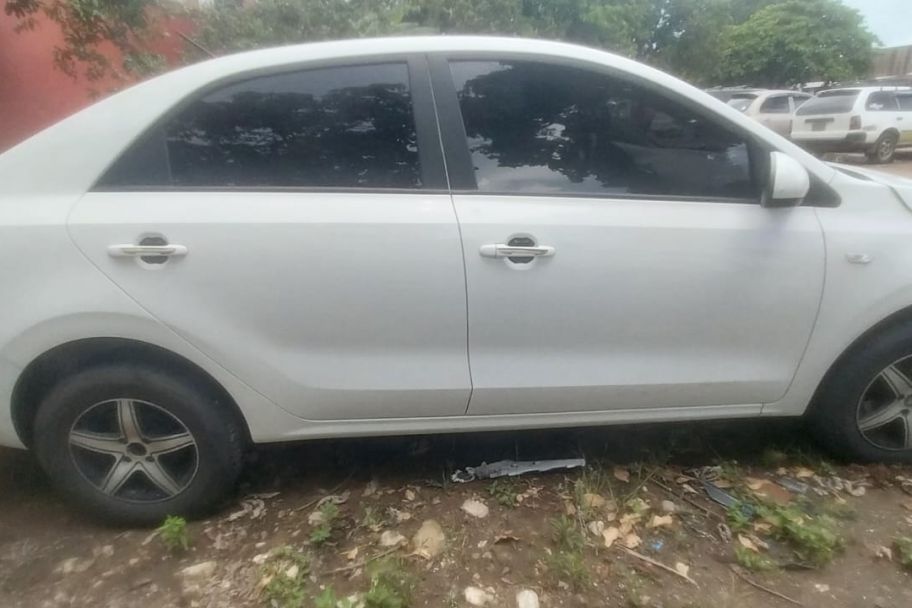 AUTOMOVIL KIA SOLUTO MODELO 2021 PLACA 5354XEC