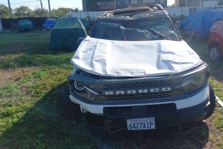 VAGONETA FORD BRONCO SPORT MODELO 2023 PLACA 6427XIP 