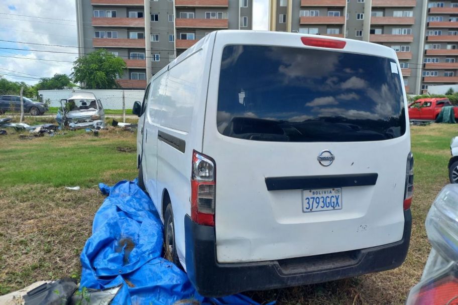 FURGON NISSAN URVAN DX MODELO 2015 PLACA 3793GGX